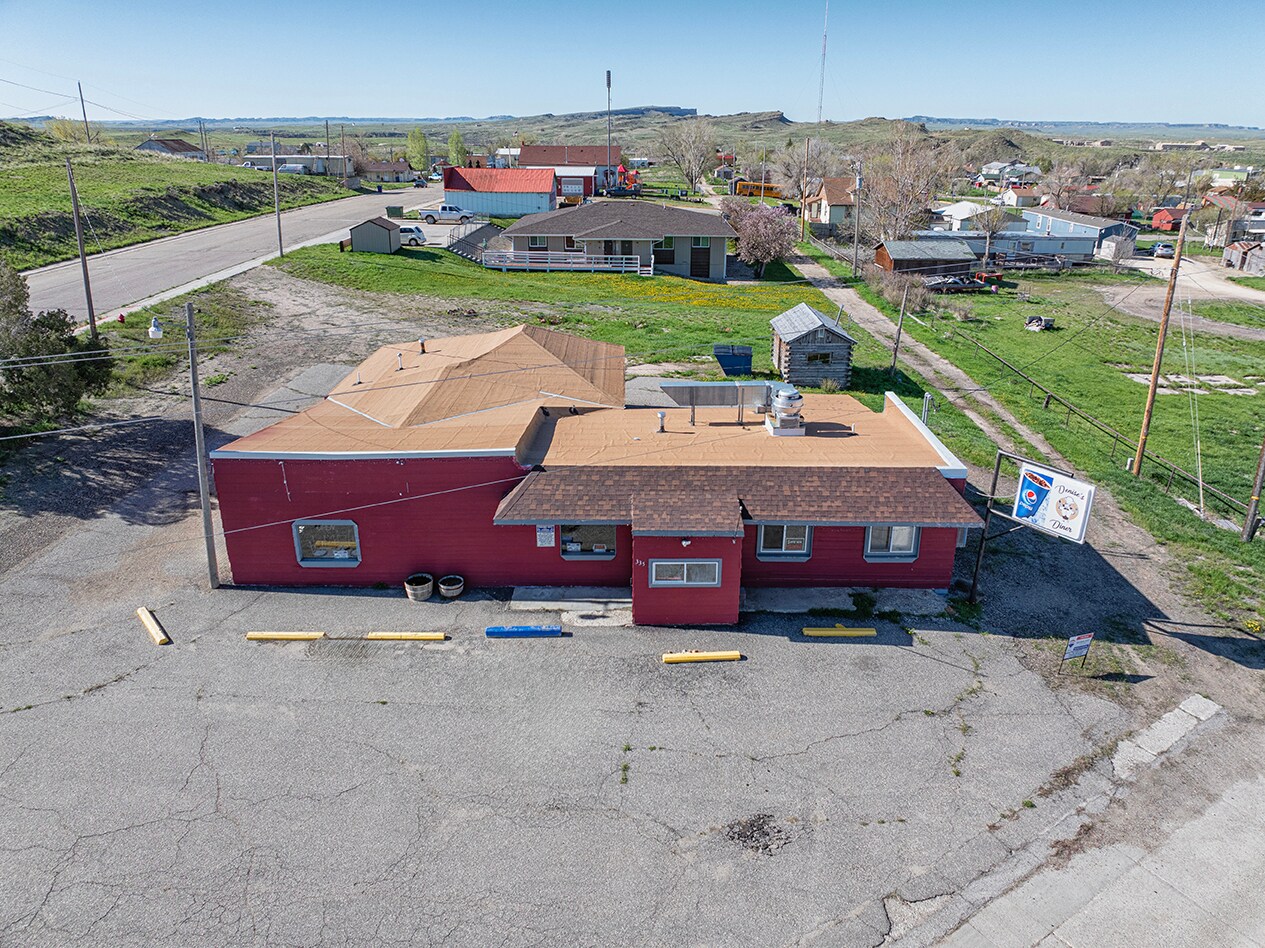 736 Highway 87, Edgerton, WY for sale Primary Photo- Image 1 of 1
