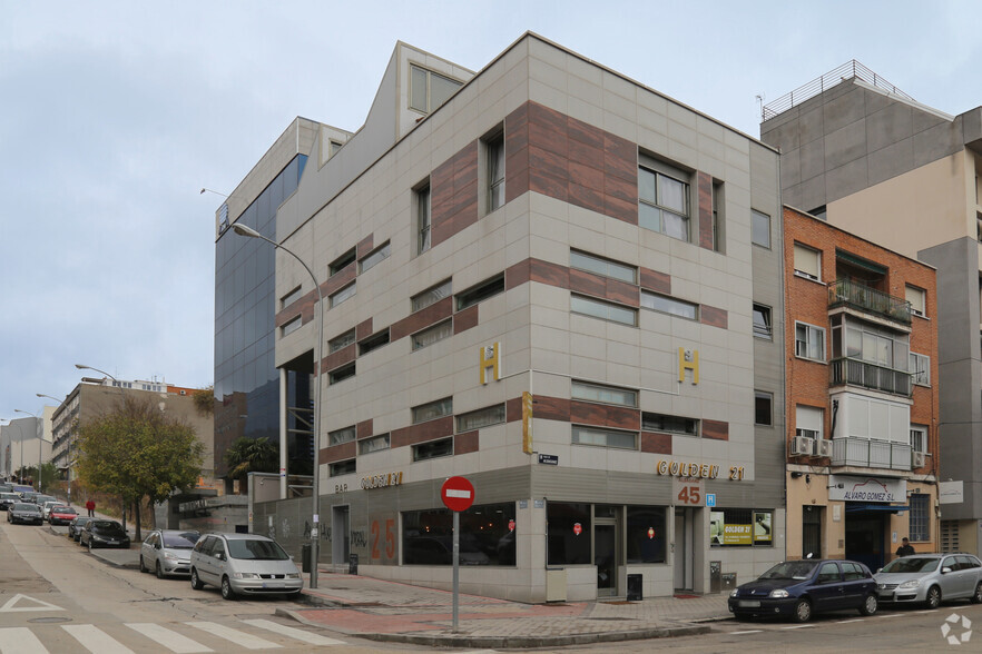 Calle Albasánz, 45, Madrid, Madrid for sale - Primary Photo - Image 1 of 2