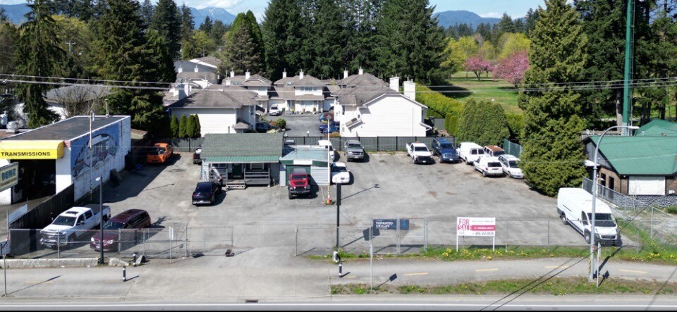 21283 Lougheed Hwy, Maple Ridge, BC for sale Primary Photo- Image 1 of 2