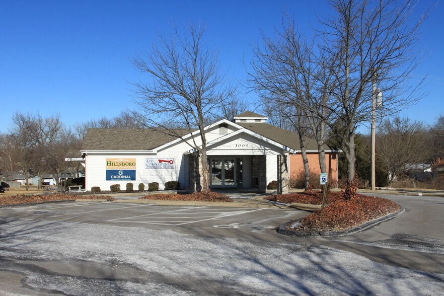 1000 Mid Rivers Mall Dr, Saint Peters, MO for lease - Building Photo - Image 1 of 28