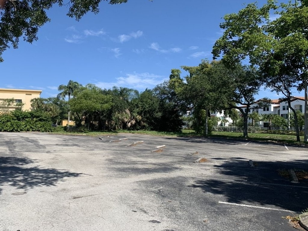 3850 W Commercial Blvd, Tamarac, FL 33309 | LoopNet