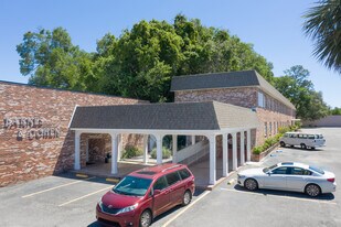 2809 Art Museum Dr, Jacksonville FL - Convenience Store