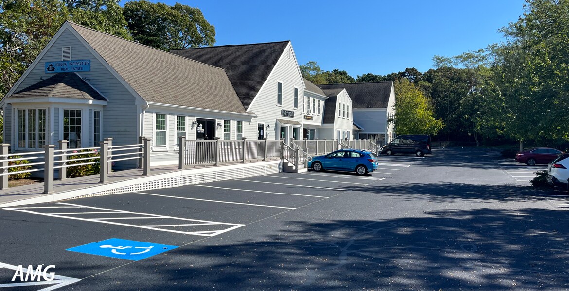 939 Main St, Yarmouth Port, MA for sale Building Photo- Image 1 of 1