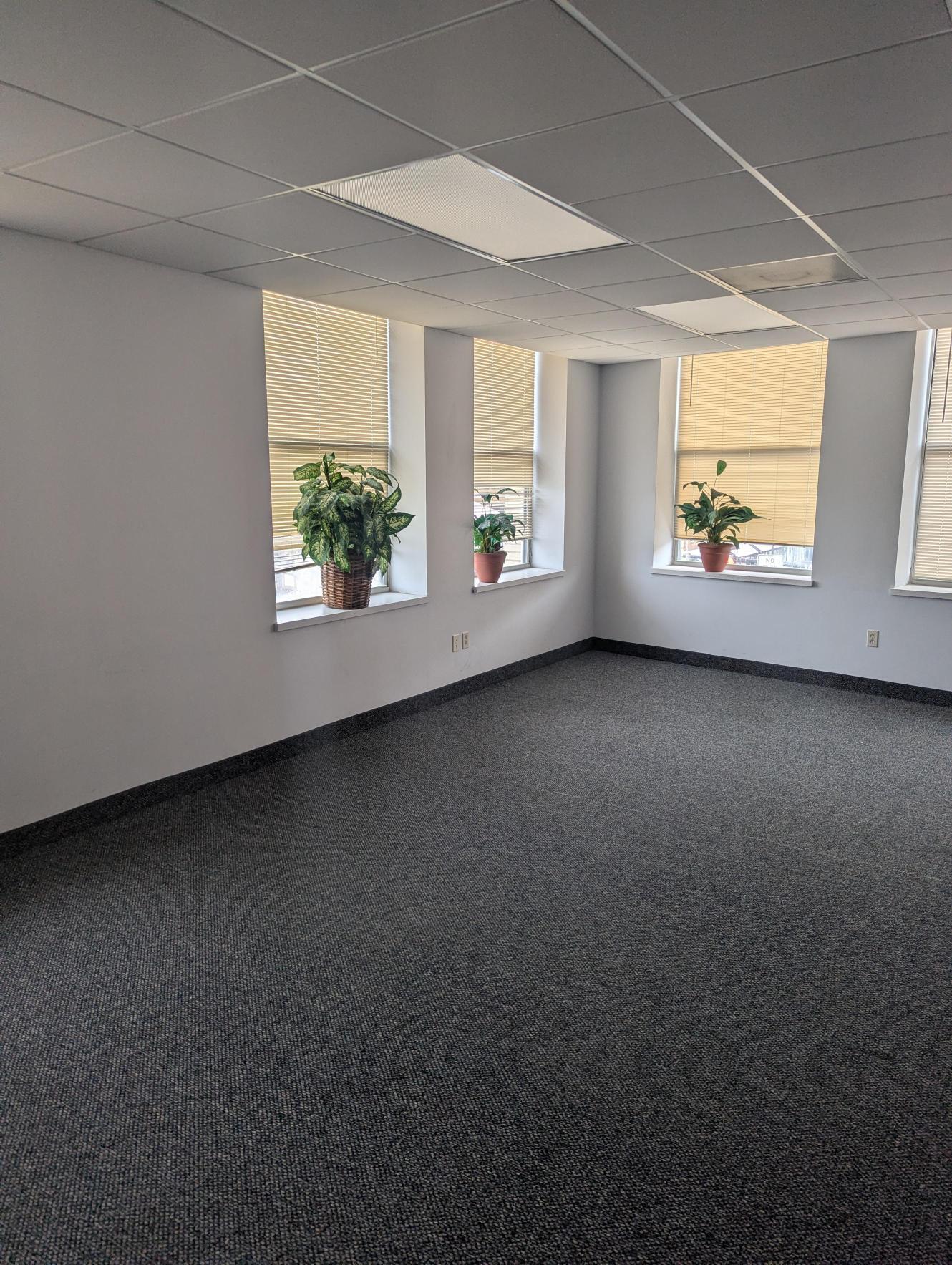 14805 Detroit Ave, Lakewood, OH for lease Interior Photo- Image 1 of 9