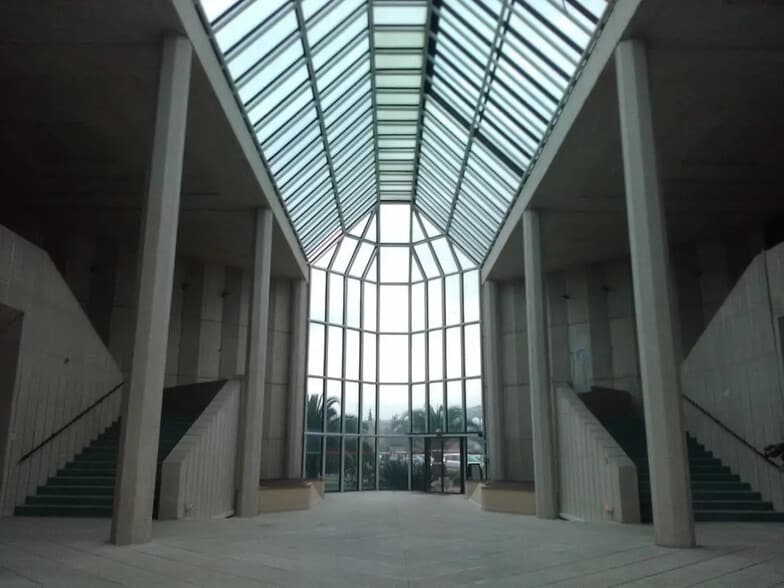 Office in CANNES-LA-BOCCA for lease - Lobby - Image 2 of 2