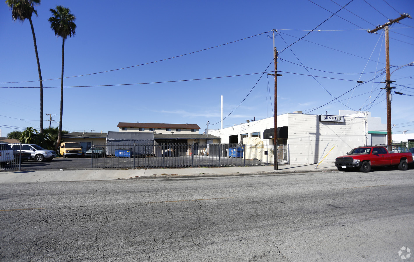 13125-13127 Yukon Ave, Hawthorne, CA 90250 | LoopNet