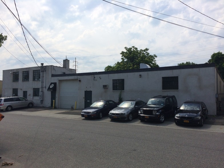 38-40 Brooklyn Ave, Massapequa, NY for sale - Building Photo - Image 1 of 1