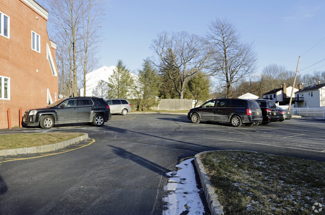 999 Tabor Rd, Morris Plains, NJ 07950