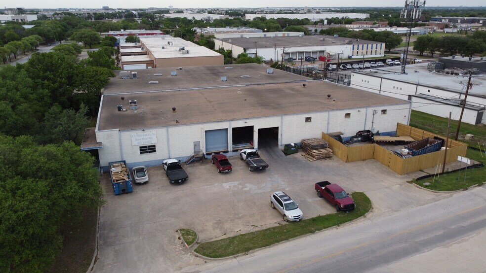 1100 107th St, Arlington, TX for sale - Building Photo - Image 1 of 1