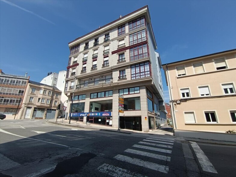 Retail in Foz for sale - Building Photo - Image 1 of 22