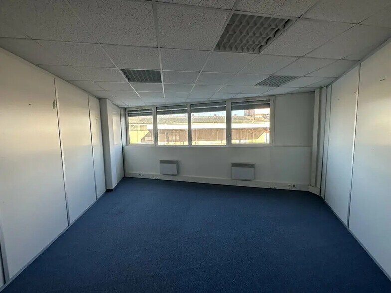 Office in Strasbourg for sale - Interior Photo - Image 3 of 11