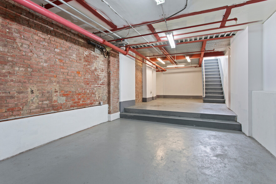 22 Allen St, New York, NY for lease - Interior Photo - Image 3 of 6