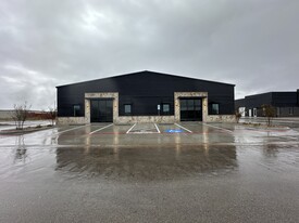 3203 118th Office Warehouse - Warehouse