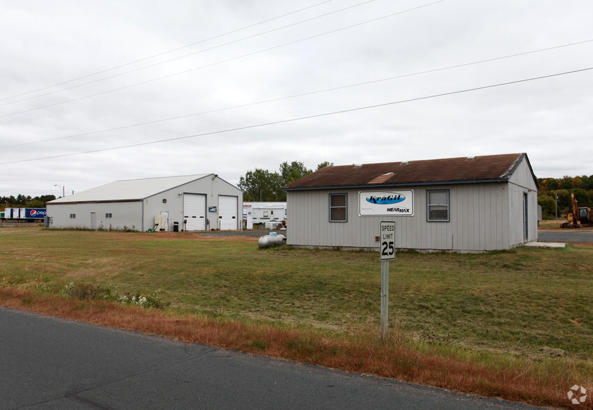 105 3rd St, Dresser, WI for sale - Primary Photo - Image 1 of 1