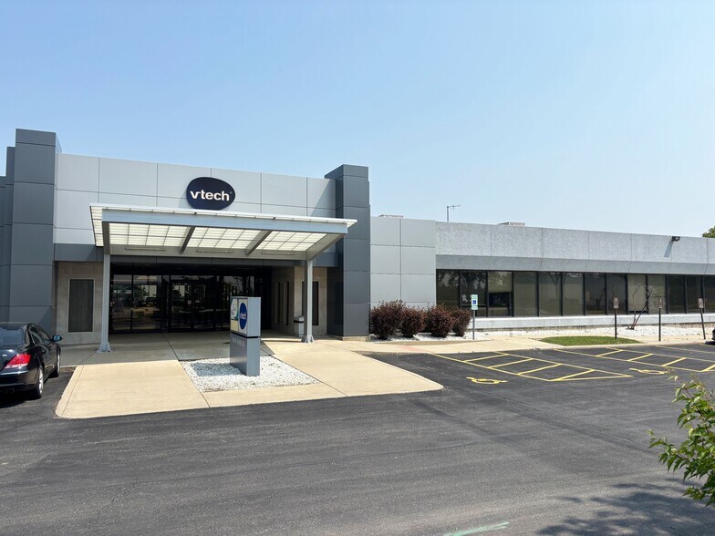 1156 Shure Dr, Arlington Heights, IL for lease - Building Photo - Image 2 of 9