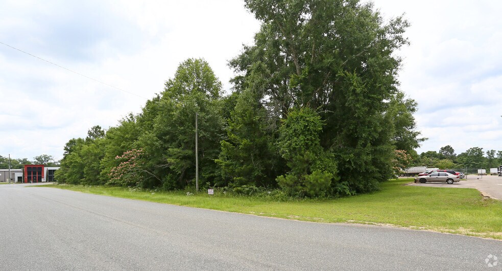 Commerce Blvd, Midway, FL for sale - Primary Photo - Image 1 of 1