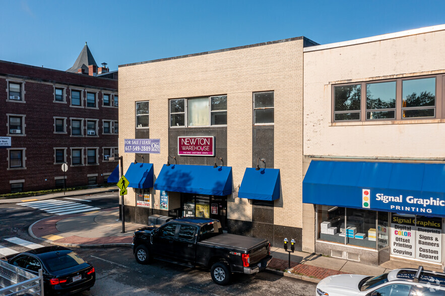 447 Centre St, Newton, MA for lease - Building Photo - Image 3 of 5