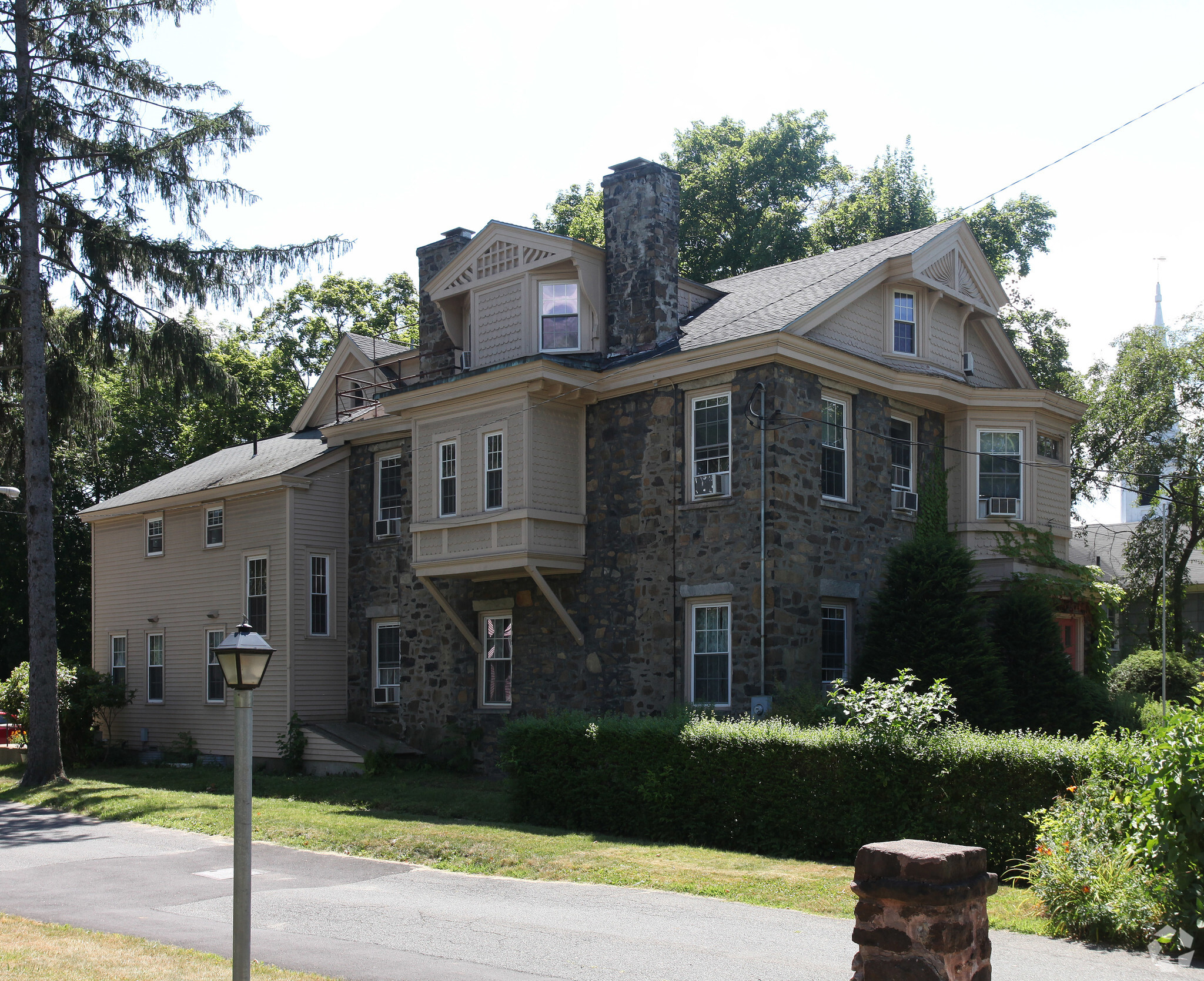 479 Main St, Greenfield, MA for sale Primary Photo- Image 1 of 1