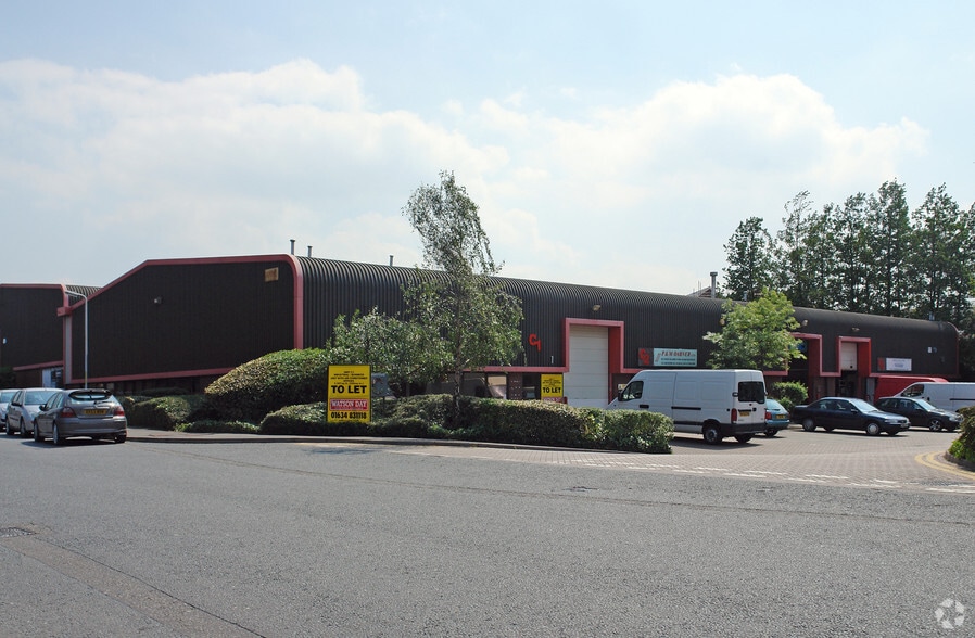 Springhead Rd, Northfleet for lease - Building Photo - Image 2 of 3