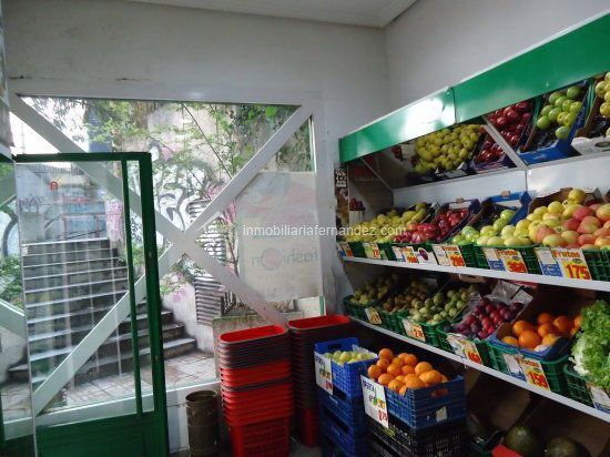 Retail in Cáceres, Cáceres for sale - Building Photo - Image 3 of 10