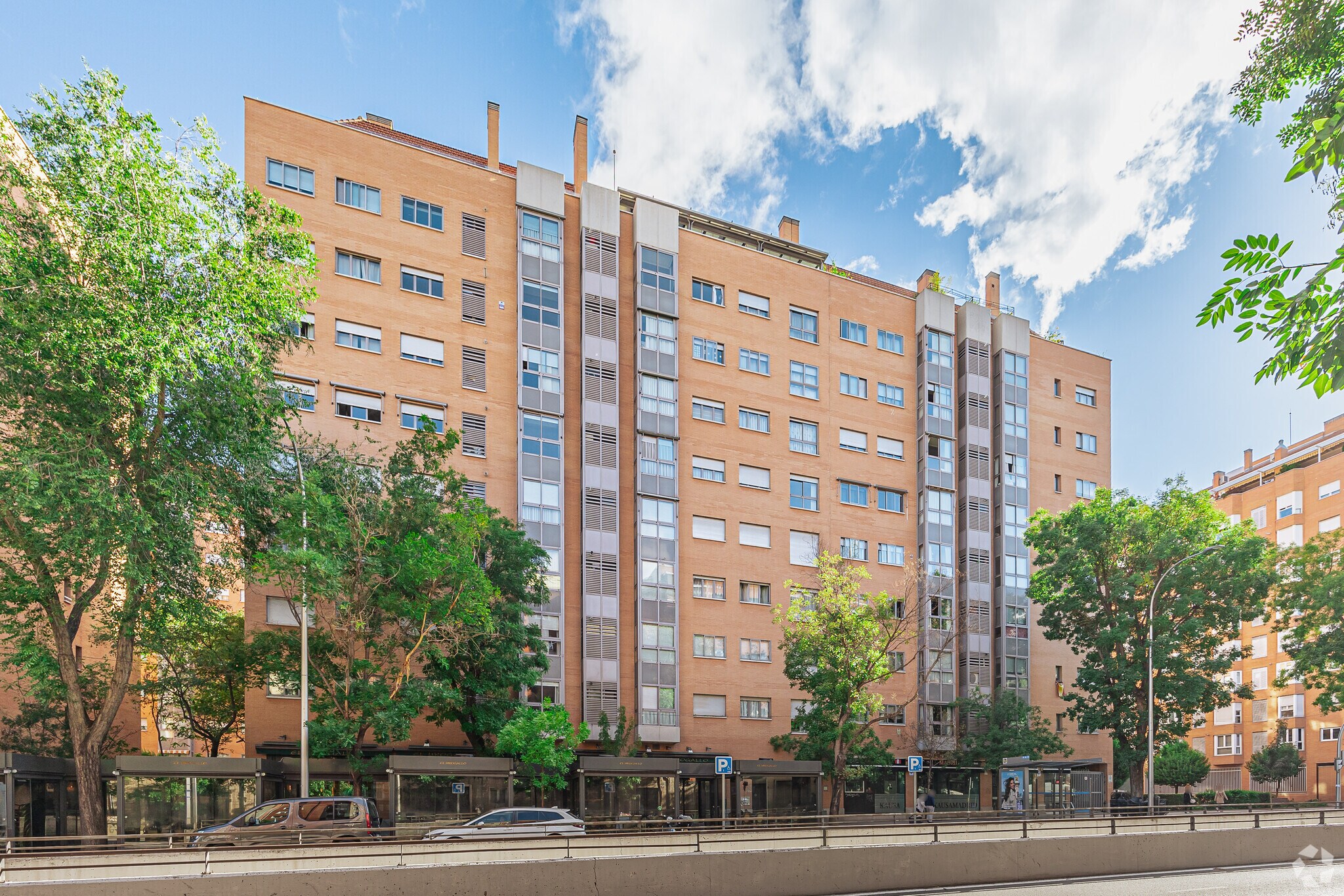 Paseo de la Florida, 14, Madrid, Madrid for sale Primary Photo- Image 1 of 1