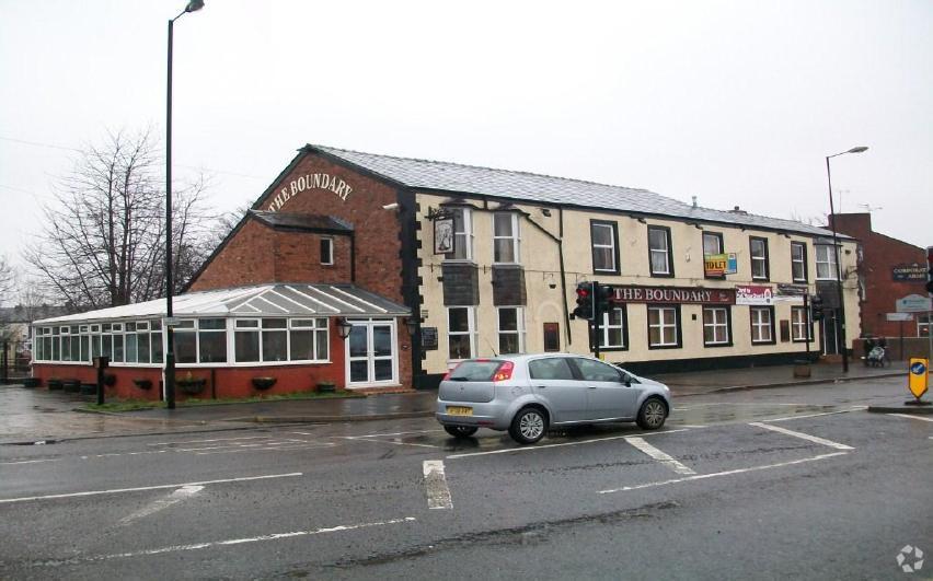 2 Audenshaw Rd, Manchester for sale Primary Photo- Image 1 of 1