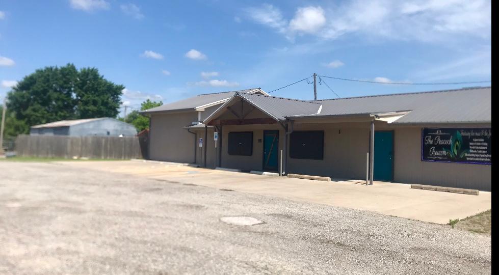 711 N Steele Ave, Cushing, OK for sale Building Photo- Image 1 of 1