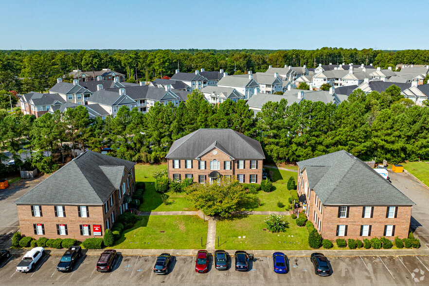 245 Westlake Rd, Fayetteville, NC for sale - Building Photo - Image 1 of 6