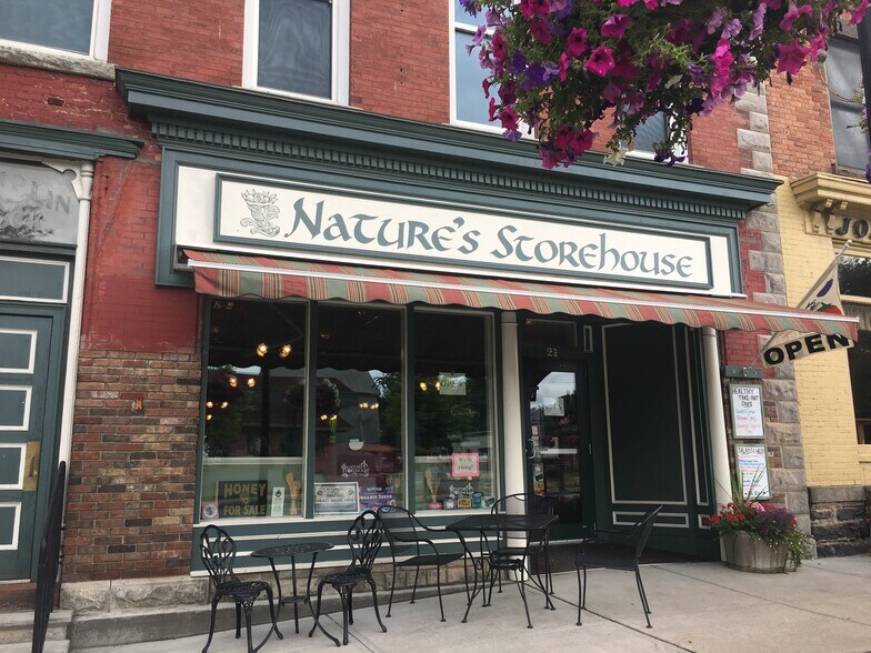 21 Main St, Canton, NY for sale - Primary Photo - Image 1 of 1