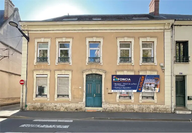 15 Rue Du Docteur Maunoury, Chartres for lease Building Photo- Image 1 of 7