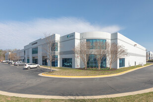 Dulles Summit Court Bldg A - Warehouse