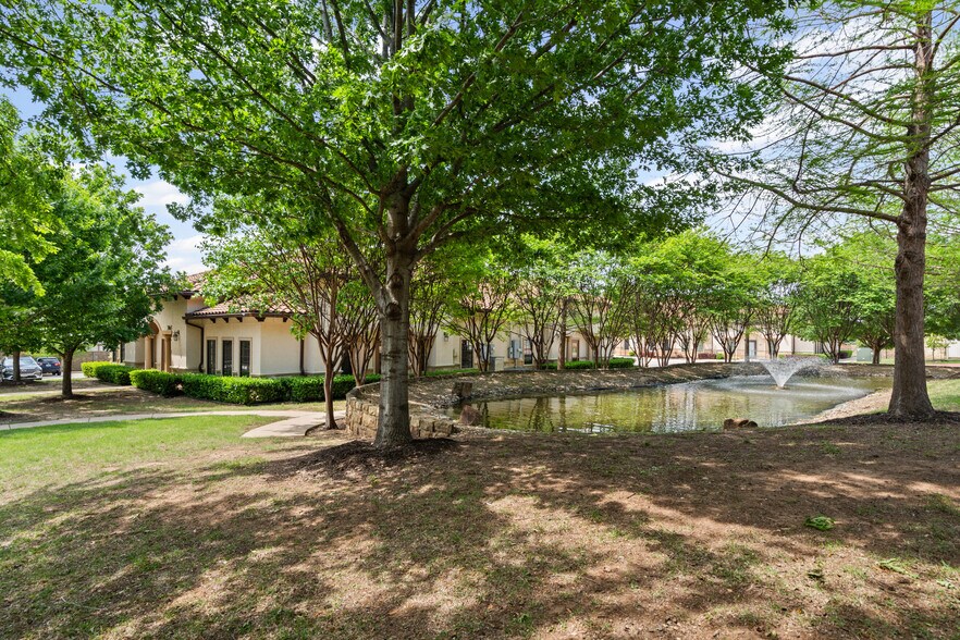 3055 W Southlake Blvd, Southlake, TX for lease - Building Photo - Image 2 of 7