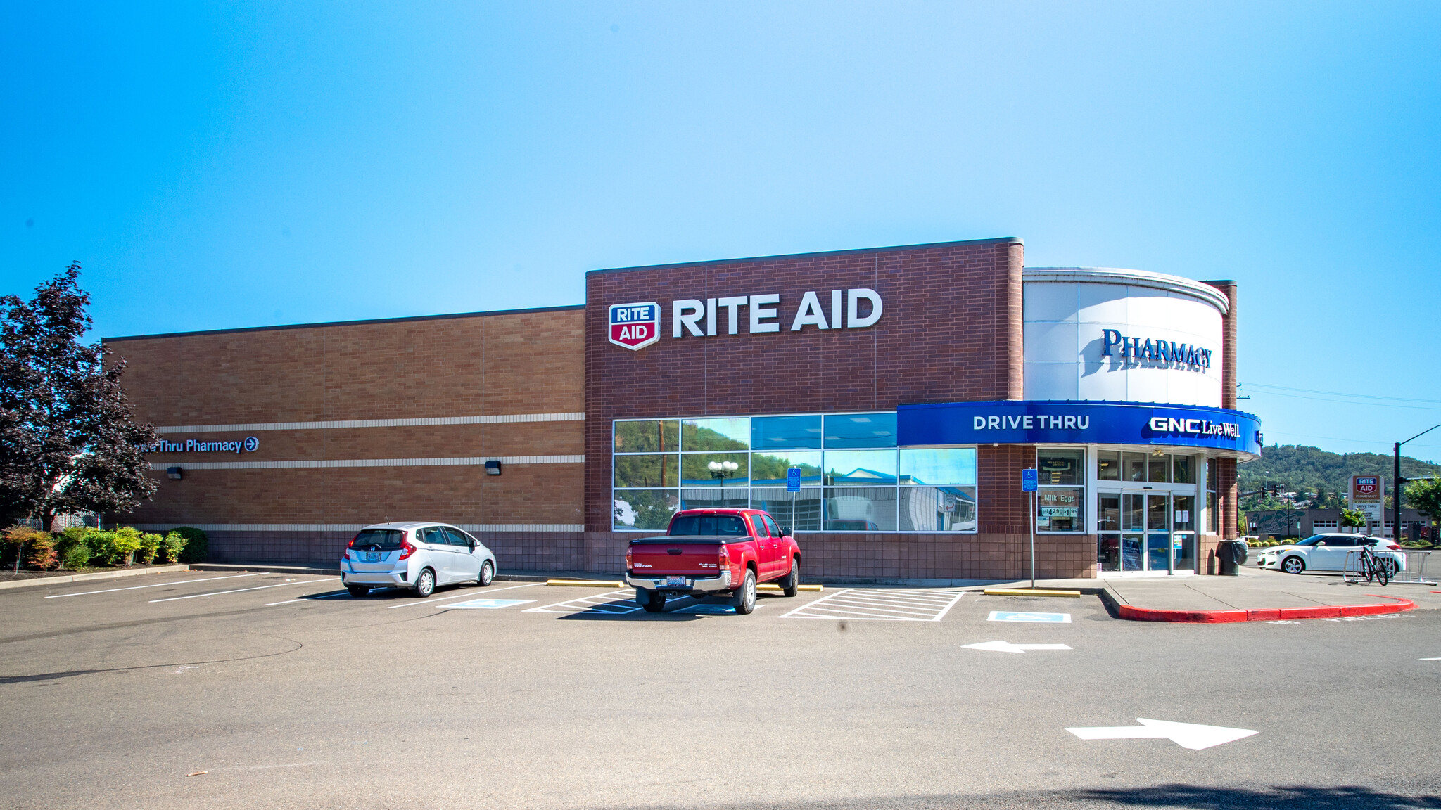 rite-aid-roseburg-or-97470-recent-remodel-hard-corner-near-h-s