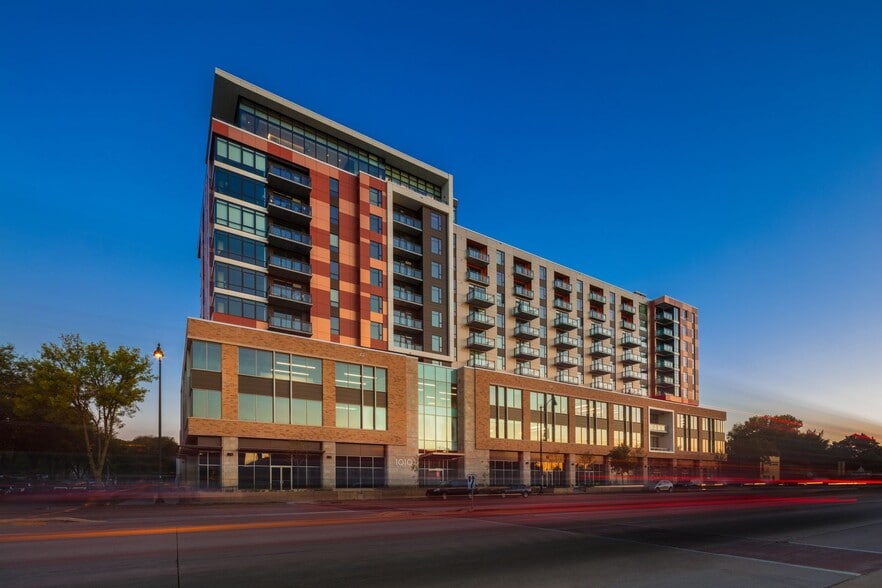 1004-1028 E Washington Ave, Madison, WI for lease - Building Photo - Image 1 of 22