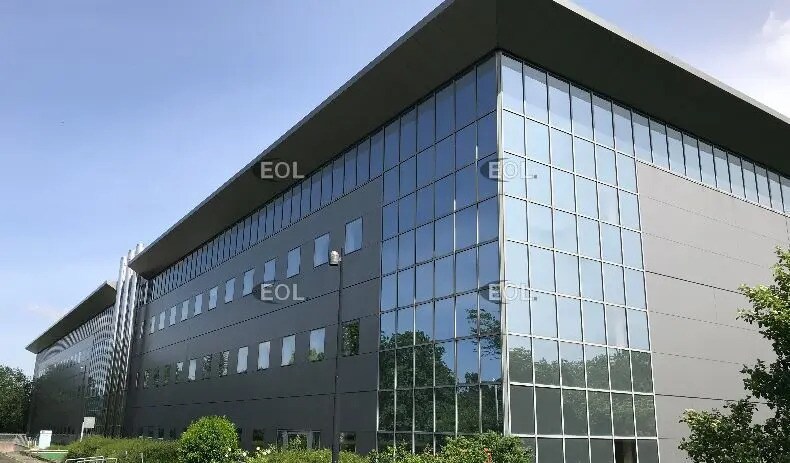 Industrial in Élancourt for lease - Building Photo - Image 2 of 34