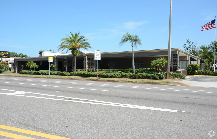 1320 Main St, Dunedin, FL for sale - Primary Photo - Image 1 of 1