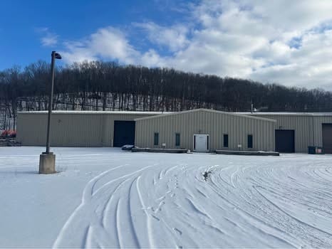 1628 Middle Road Ext, Gibsonia, PA for lease Building Photo- Image 1 of 2