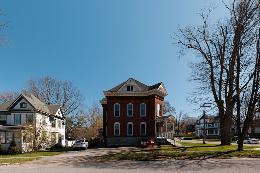 607 Budd St, Carthage, NY for sale - Primary Photo - Image 1 of 18