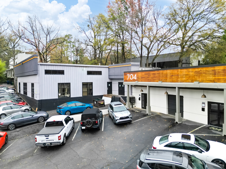 704-710 Berkeley Ave, Atlanta, GA for lease - Building Photo - Image 3 of 26