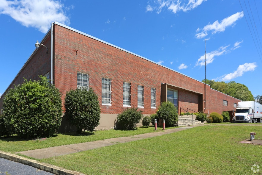 601 Tuscaloosa Ave, Gadsden, AL for lease - Primary Photo - Image 1 of 35