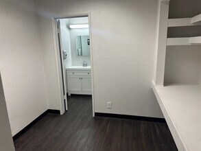 1309-1313 W Lincoln St, Phoenix, AZ for lease Interior Photo- Image 2 of 7