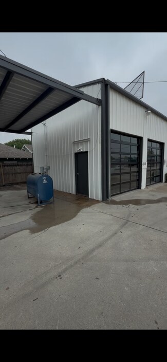 More details for 424 W Henderson St, Cleburne, TX - Flex for Lease