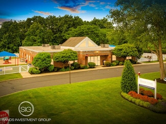 More details for 119 Pheasant Run, Newtown, PA - Retail for Sale
