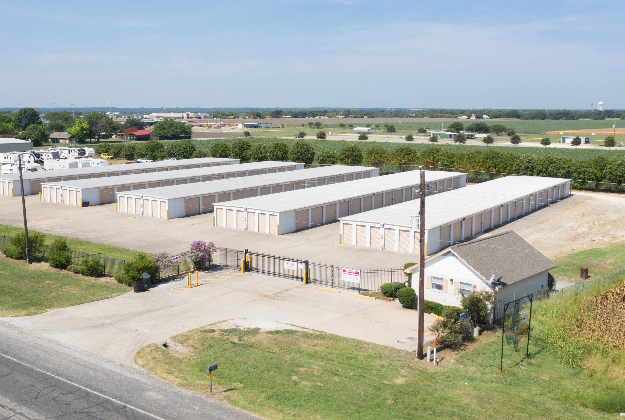 706 N Highway 95, Little River Academy, TX, 76554 SelfStorage