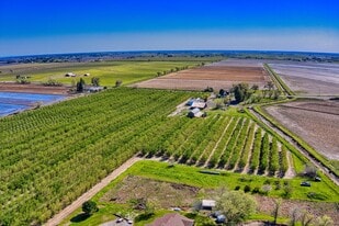 Clark Butte Ranch House - Barndominium