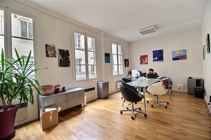 10 Rue De La Chaussee D'Antin, Paris for lease - Interior Photo - Image 3 of 5