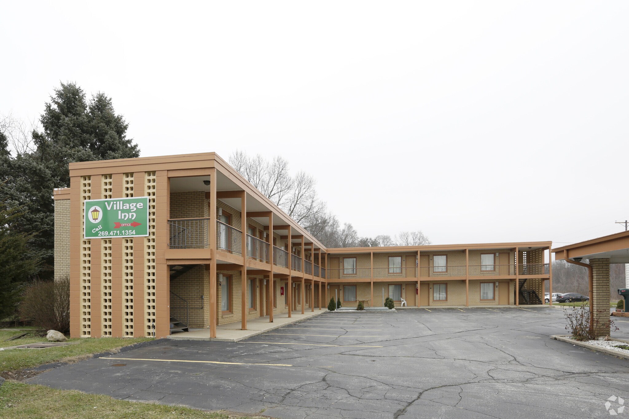 9008 Old North US-31, Berrien Springs, MI for sale Primary Photo- Image 1 of 1