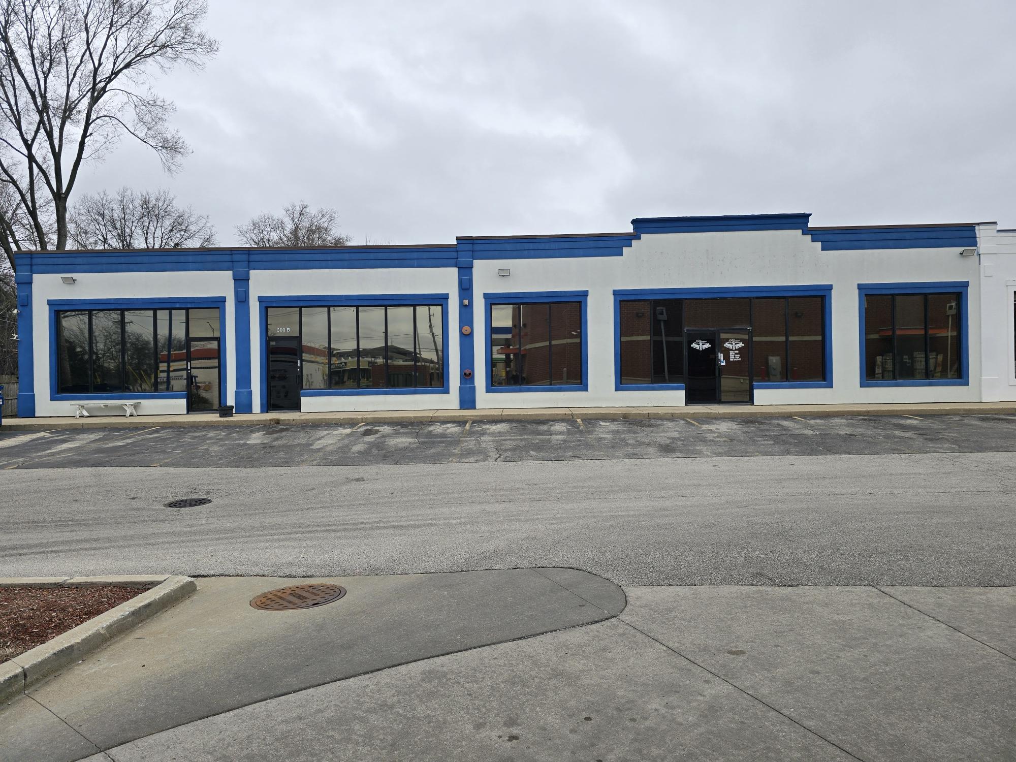 430 Swift Rd, Addison, IL for lease Primary Photo- Image 1 of 18