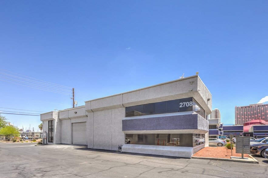 2708 S Highland Dr, Las Vegas, NV for sale - Building Photo - Image 3 of 31