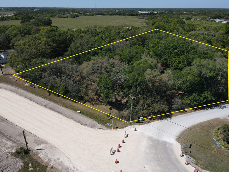 11637 Emmaus Cemetery, San Antonio, FL for sale - Building Photo - Image 2 of 5